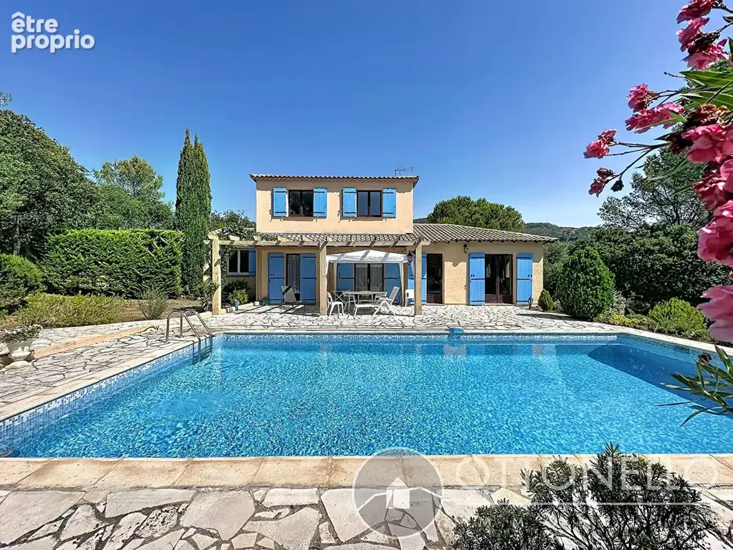 Villa Roquebrune Sur Argens 5 pièces 122,84 m2 sur 4 540 m2 de terrain avec piscine, garage et sous-sol - photo 12