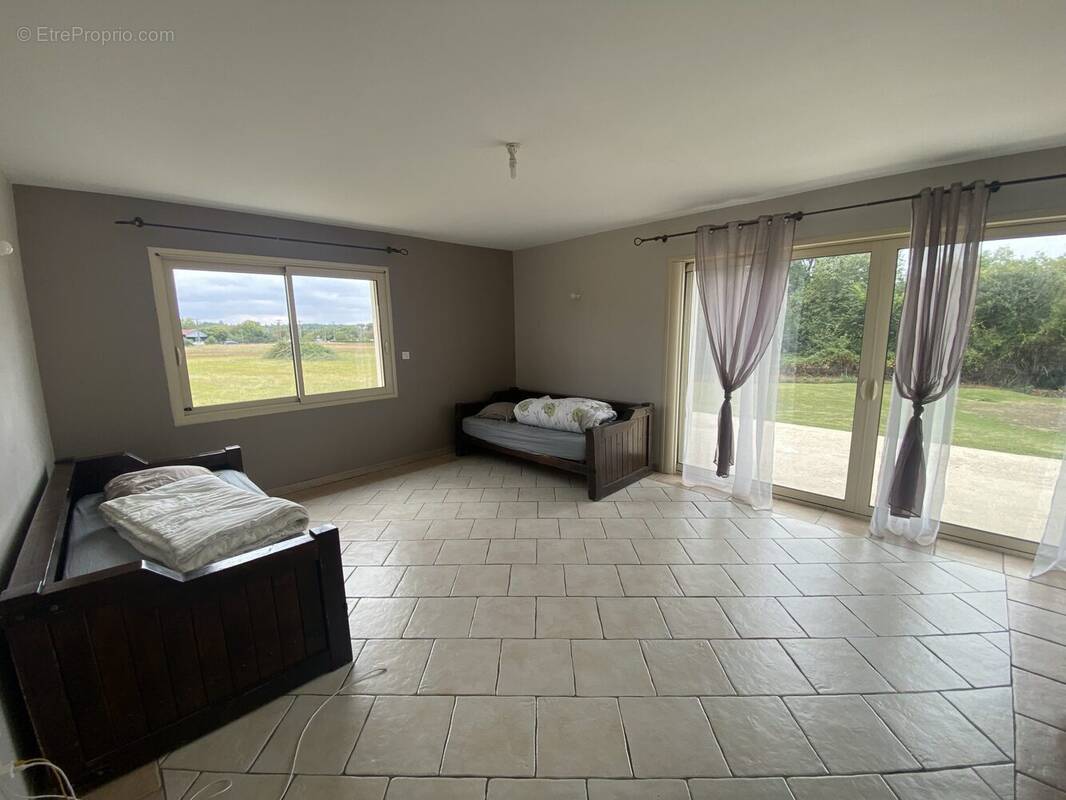 Maison à SEVRES-ANXAUMONT