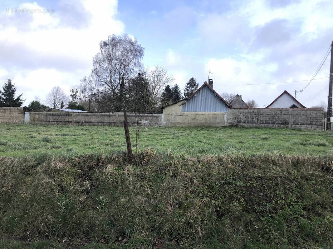 Terrain à FRETTEMEULE