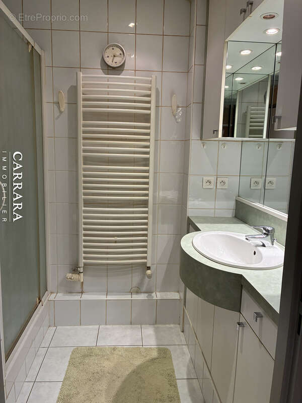 Appartement à ARS-SUR-MOSELLE