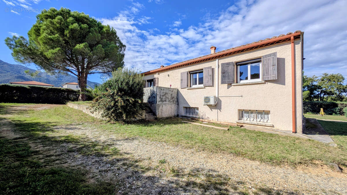 Maison à VILLELONGUE-DELS-MONTS