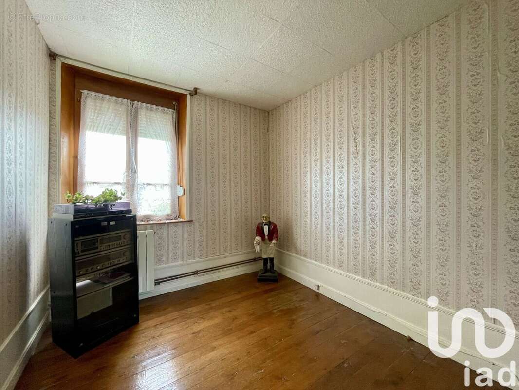 Photo 8 - Maison à COULLEMELLE