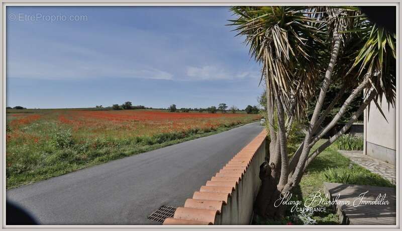 Maison à COLOMBIERS