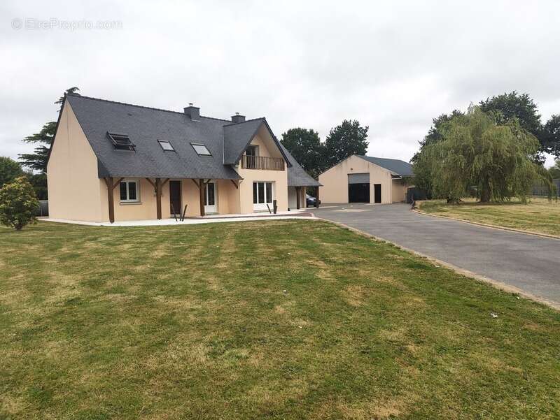 Maison à IRODOUER