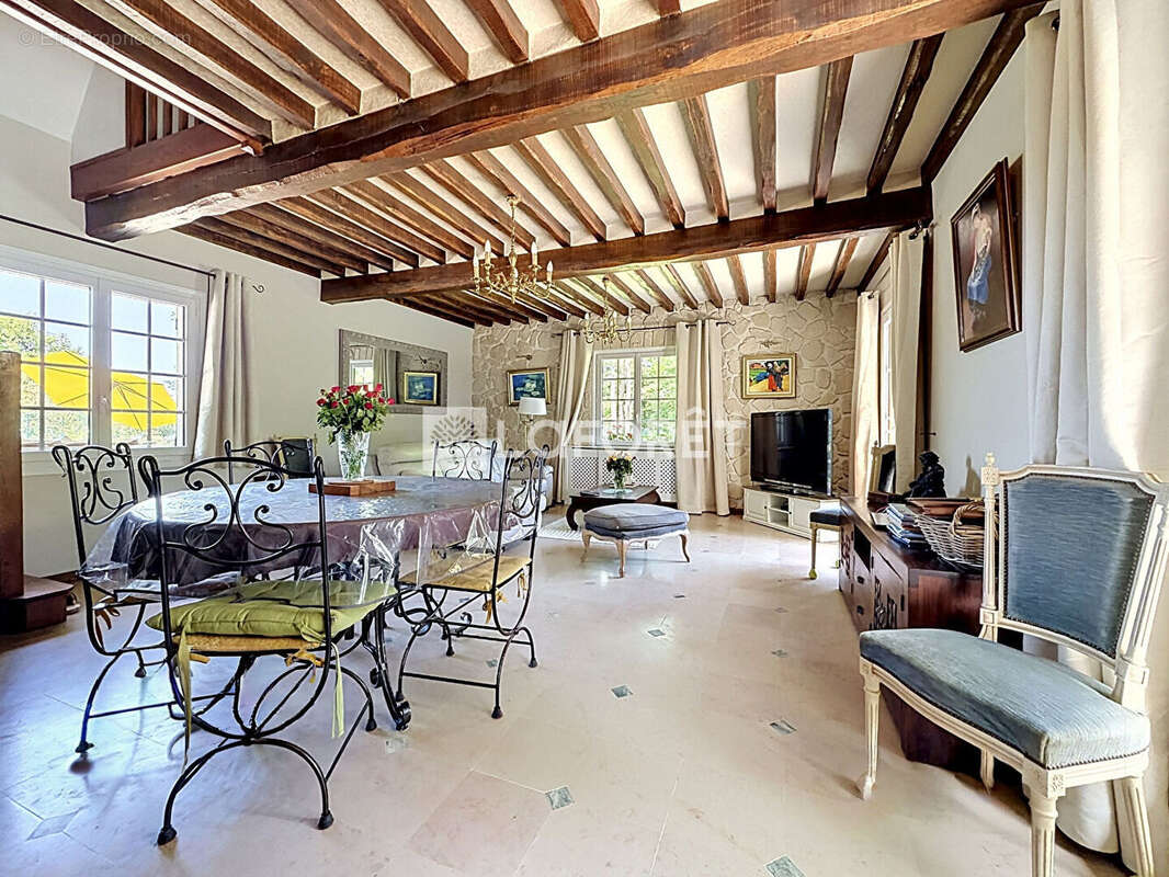 Maison à ASNIERES-SUR-OISE