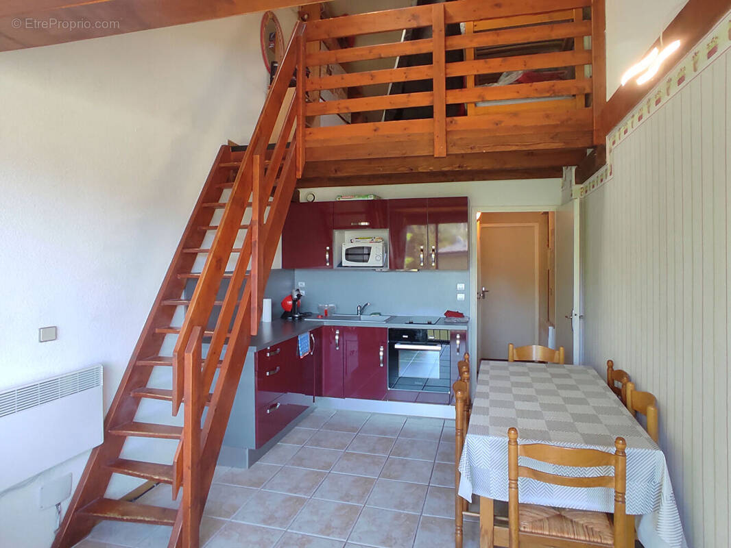 Appartement à LES ANGLES