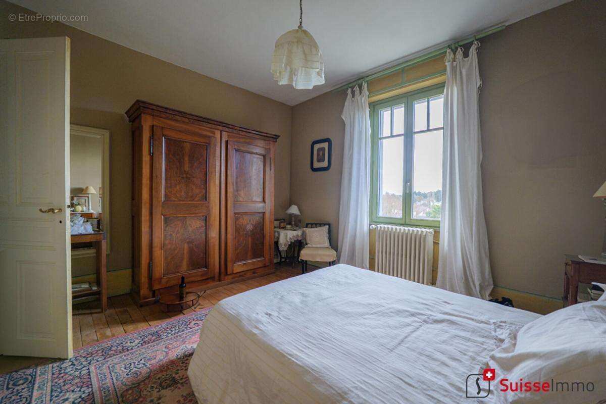 Demeure bourgeoise 8 pièces, 14 ares de terrain - photo 11