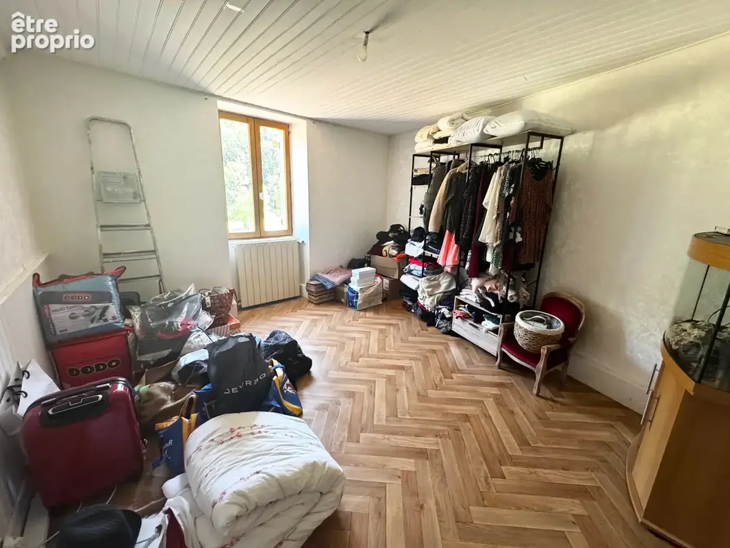 Maison de 108 m2  5 pièces avec dépendance et garage de 69 m2 - photo 8