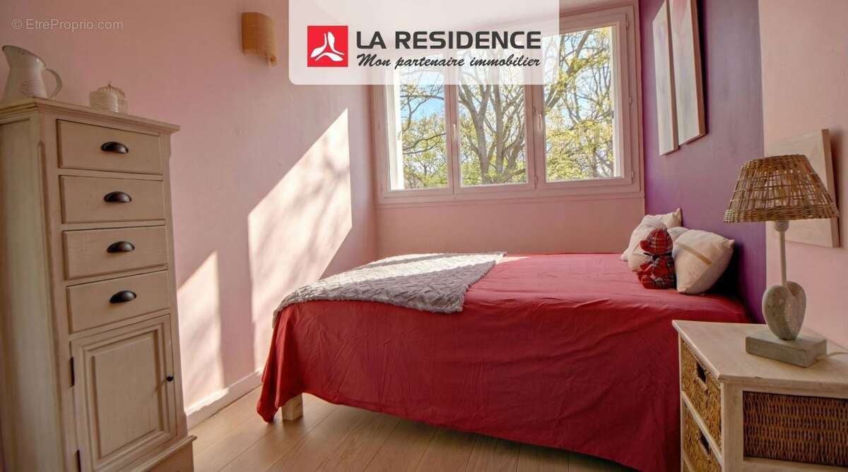 Appartement à VERNEUIL-SUR-SEINE