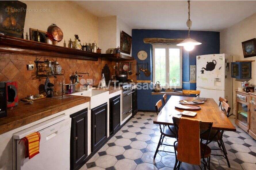 Maison à LASALLE