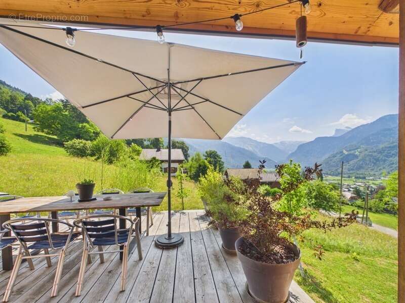 Maison à SAMOENS