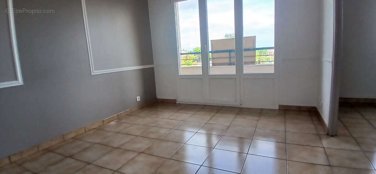 Appartement à MALZEVILLE