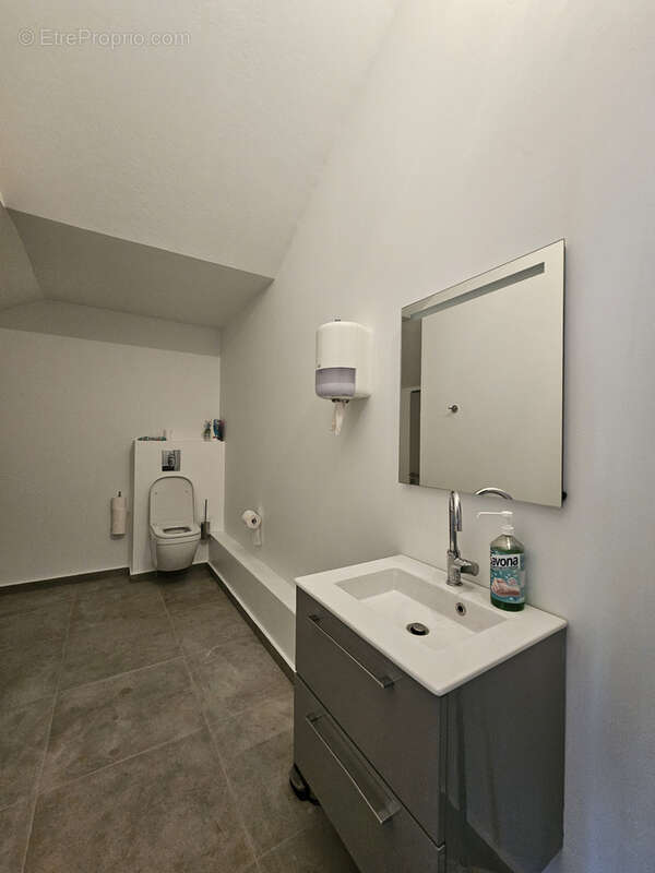 Appartement à BARAQUEVILLE