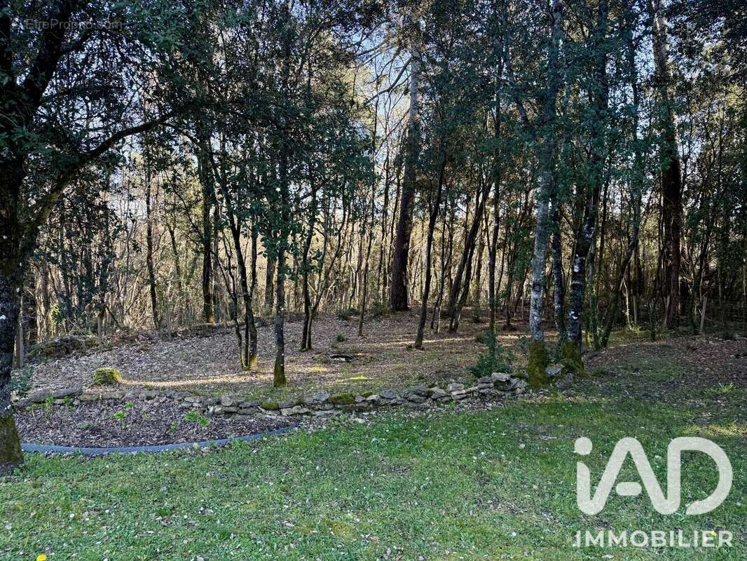Maison 130 m² à Proissans  - photo 6
