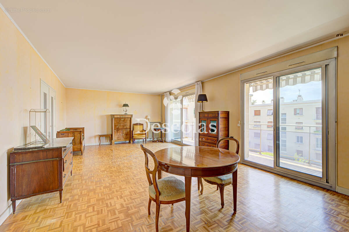 Appartement - 116 m2 - 5 pièces - photo 5