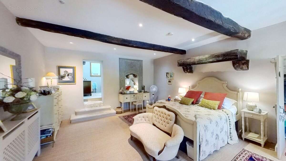 Maison à SAVIGNAC-DE-DURAS