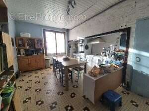 Maison à LISLE-SUR-TARN