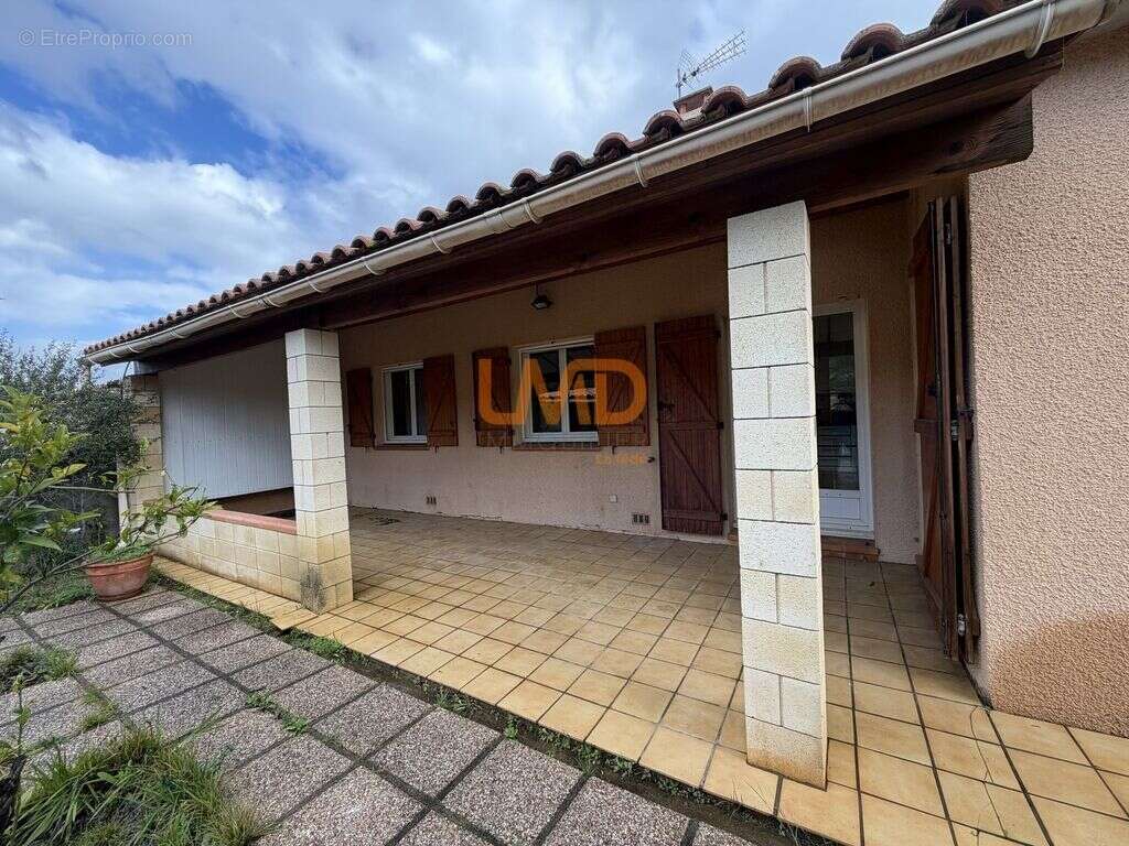 Maison à THUIR