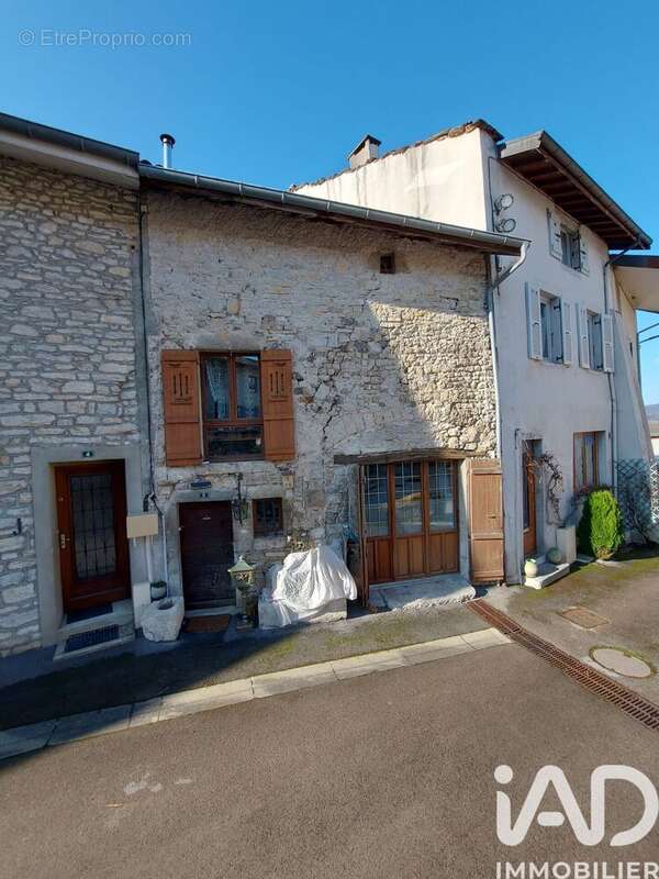 Photo 2 - Maison à ARINTHOD