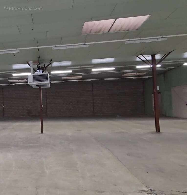 Commerce à LONS-LE-SAUNIER