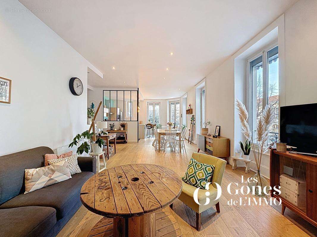 Appartement à LYON-7E