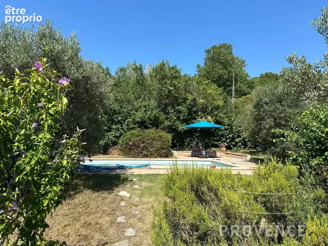 Maison de charme avec piscine, à pied du centre d'Aups - photo 11