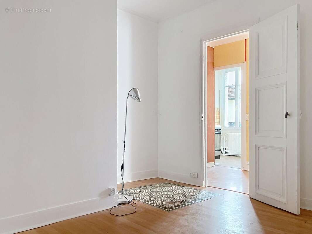 Photo 8 - Appartement à MONTREUIL