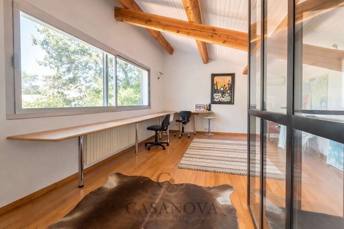 Maison à SAINT-JEAN-DE-VEDAS