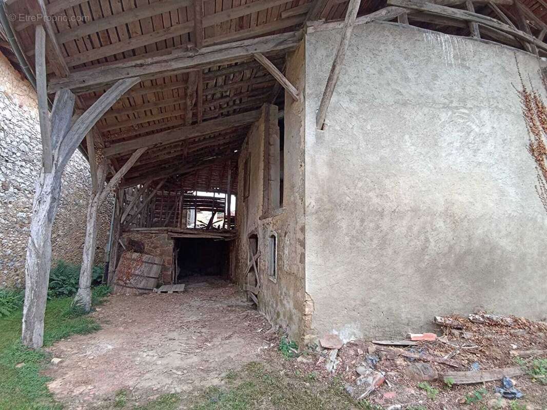 Maison à LASSERRE