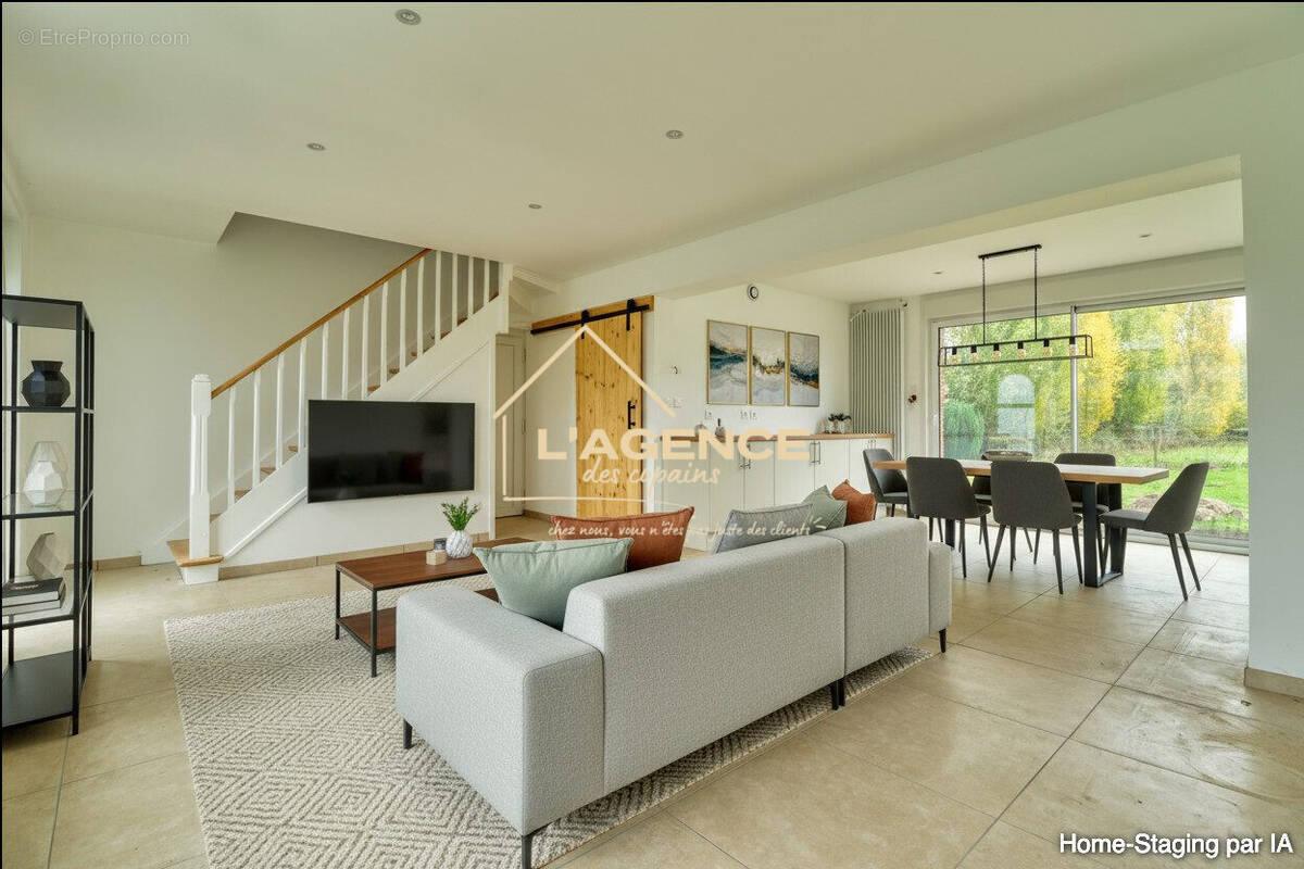 Maison à HAZEBROUCK