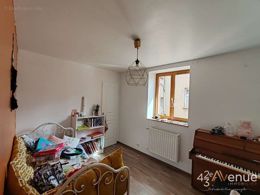 Maison à SAINT-CHAMOND