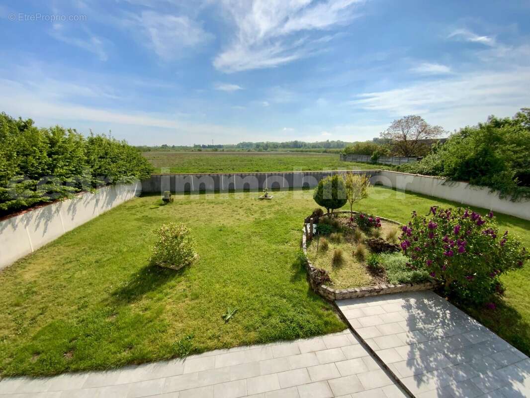 IMG_5050 - Maison à SAINT-HILAIRE-SAINT-MESMIN