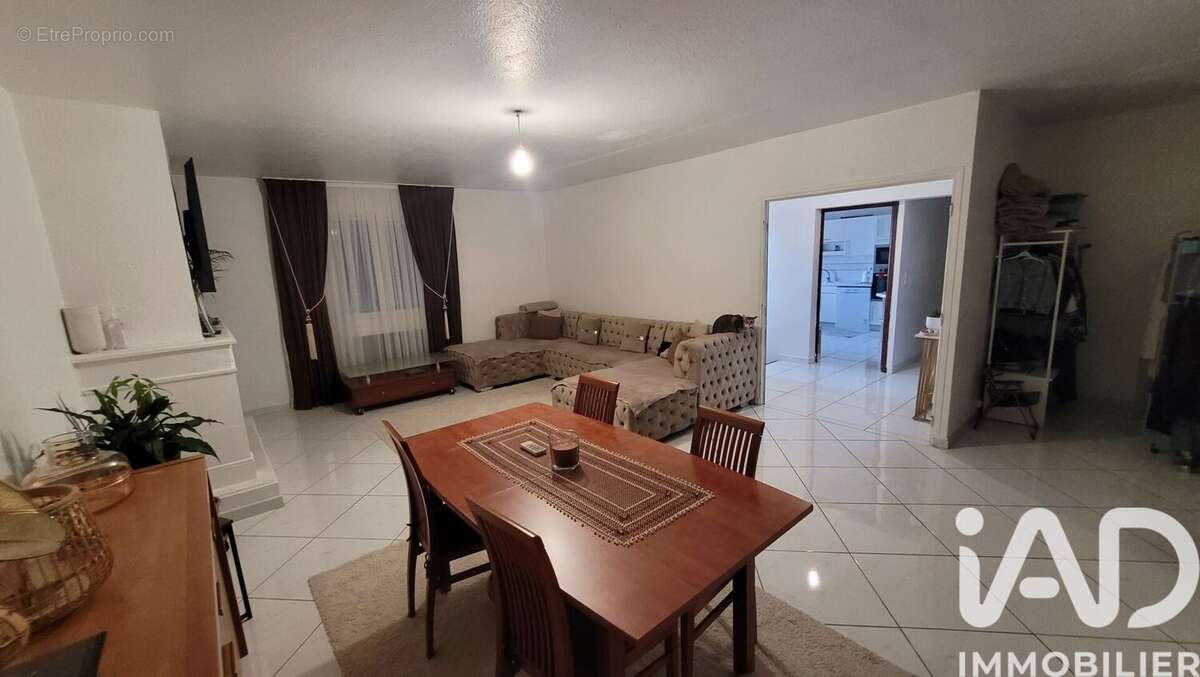 Photo 3 - Appartement à MORIERES-LES-AVIGNON