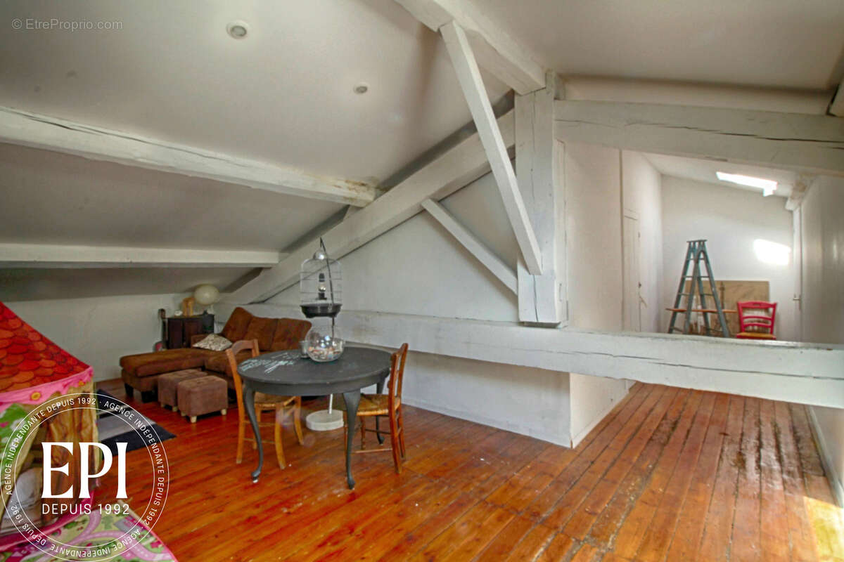Appartement à CARCASSONNE