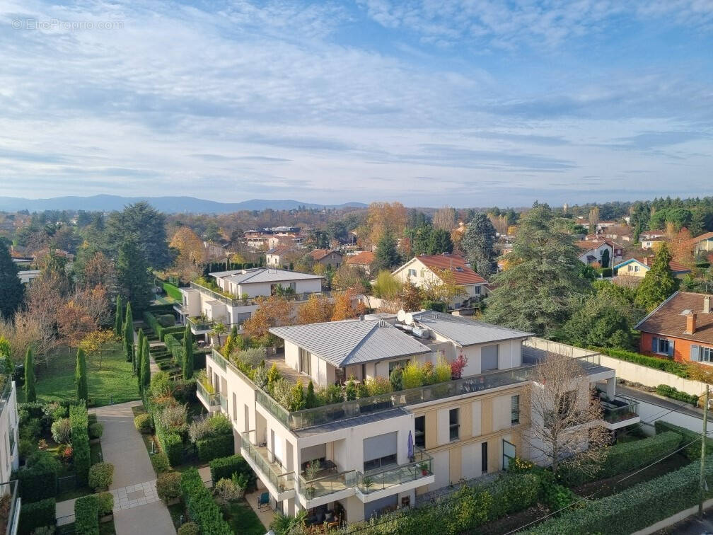 Appartement à TASSIN-LA-DEMI-LUNE