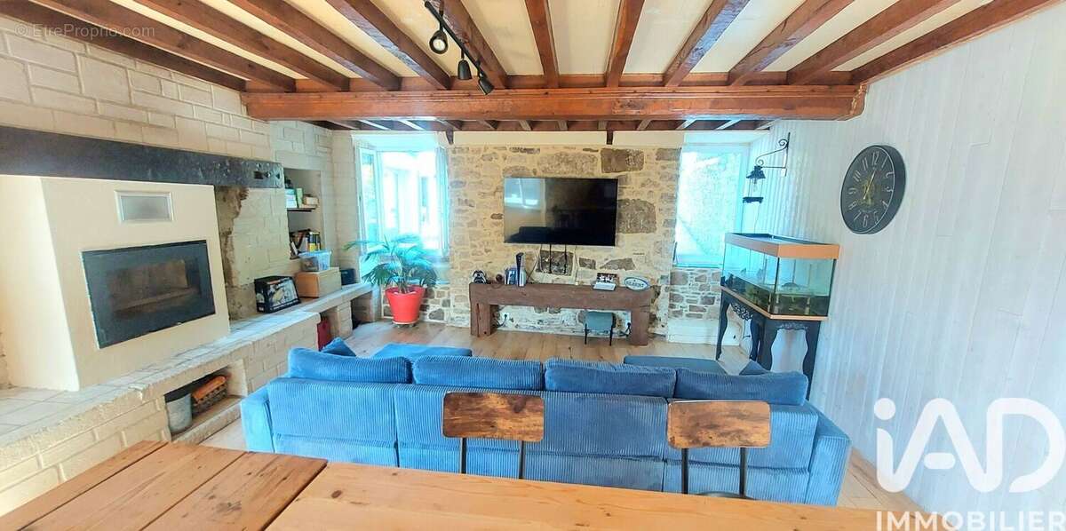Maison 122 m² à Golleville  - photo 3