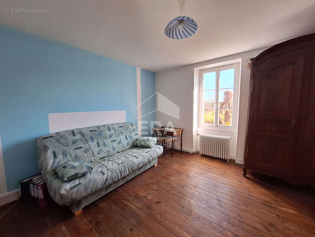 Maison à SAUGNACQ-ET-MURET