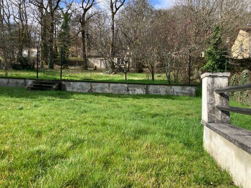 Maison à NOTRE-DAME-DE-SANILHAC