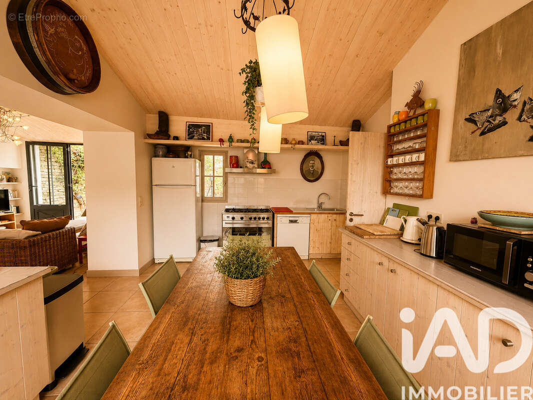 Maison 121 m² à Ars-En-Re  - photo 5
