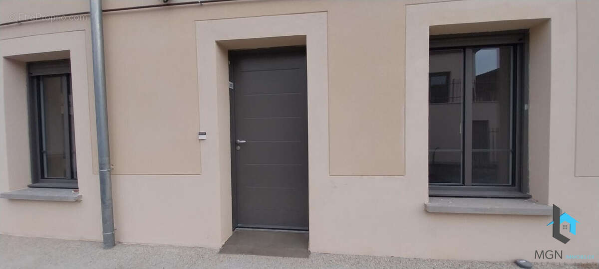 Appartement à EPERNON