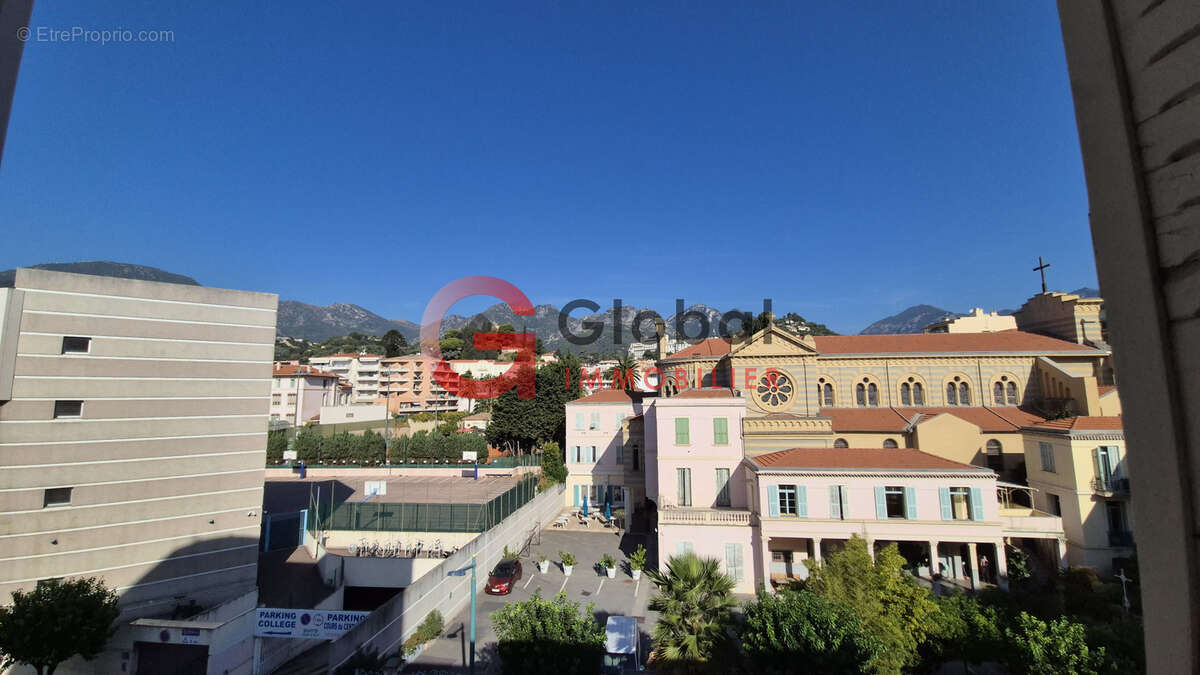 Appartement à MENTON