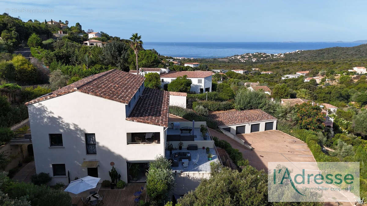 Appartement à GROSSETO-PRUGNA