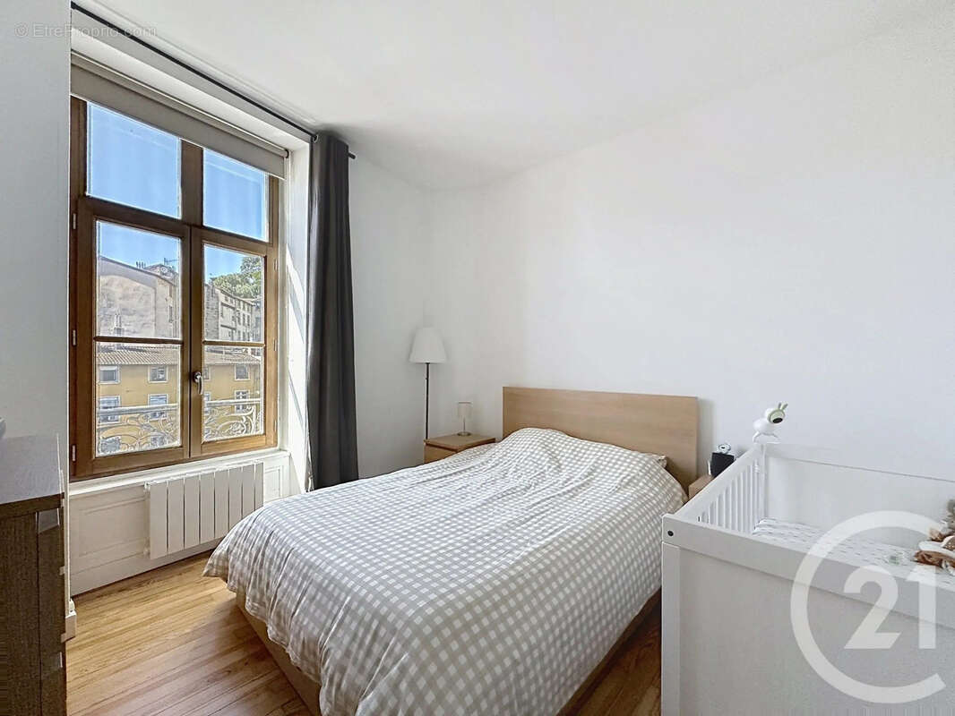Appartement 70 m² à Vienne  - photo 6