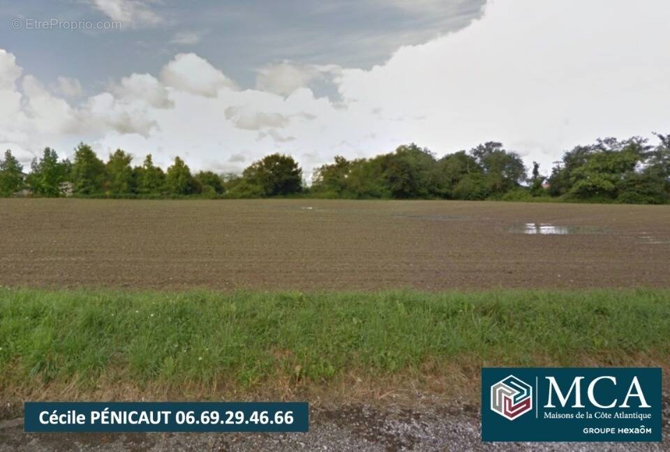 Terrain à CLERMONT