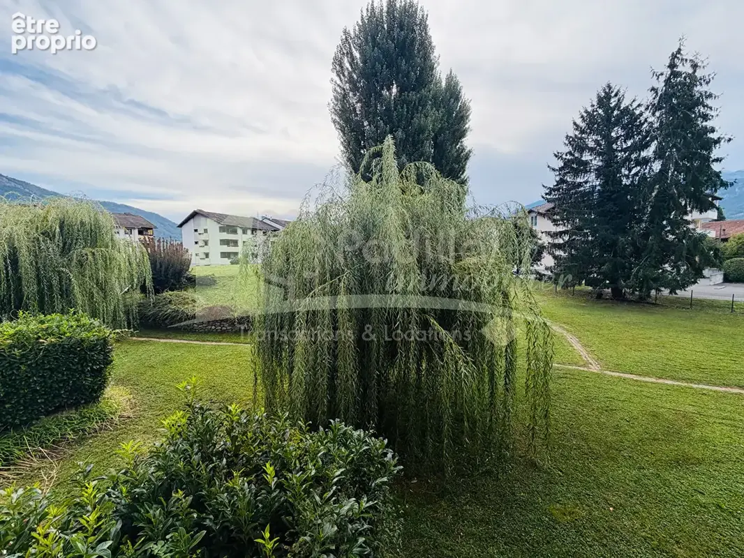 Appartement Thyez 4 pièce(s) 80.50 m2 - photo 3