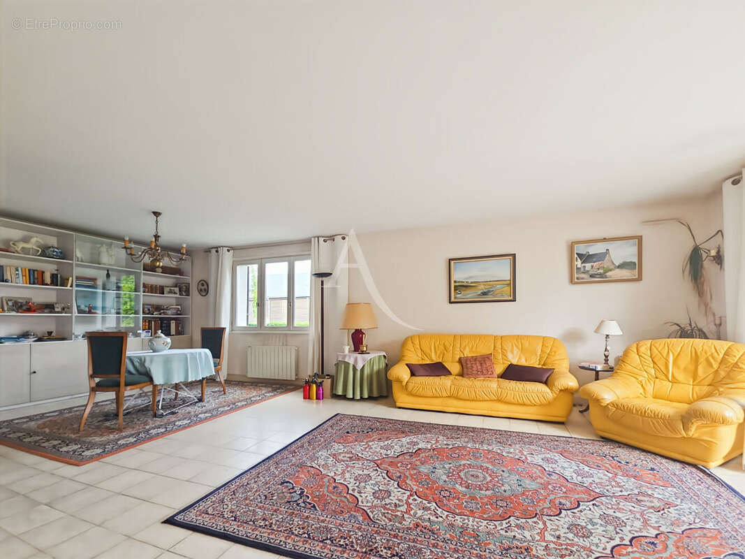 Maison à MEULAN