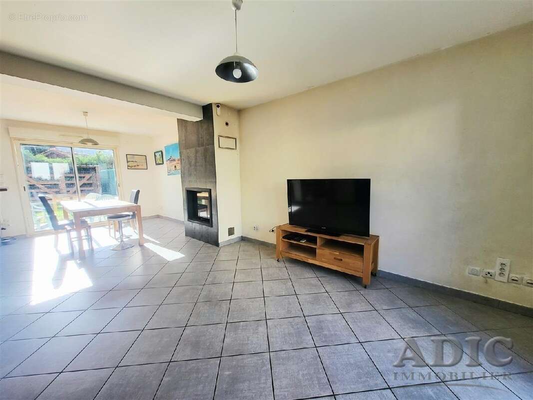 Maison à SAINT-MARD