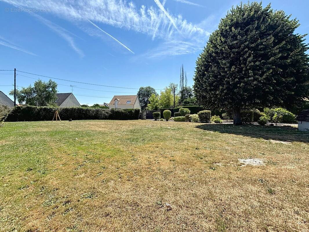 Terrain à GAMBAIS