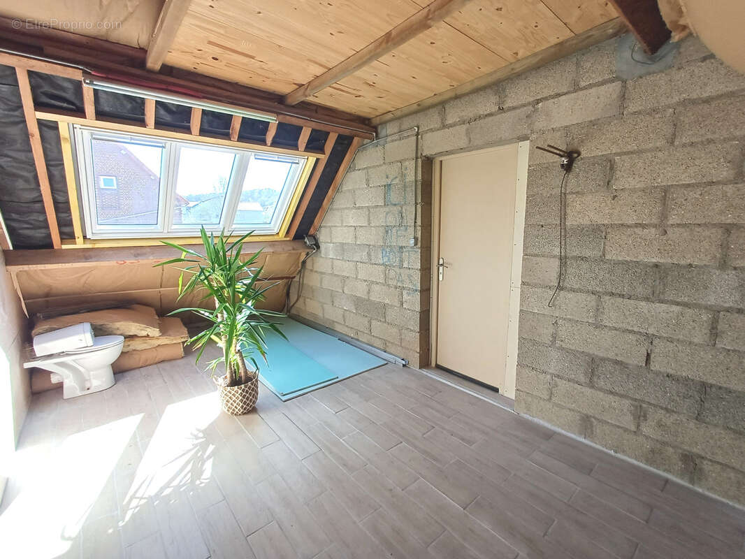 Maison à ARQUES-LA-BATAILLE