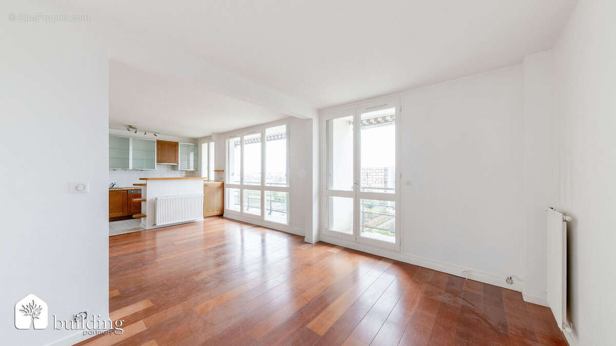 Appartement à LEVALLOIS-PERRET